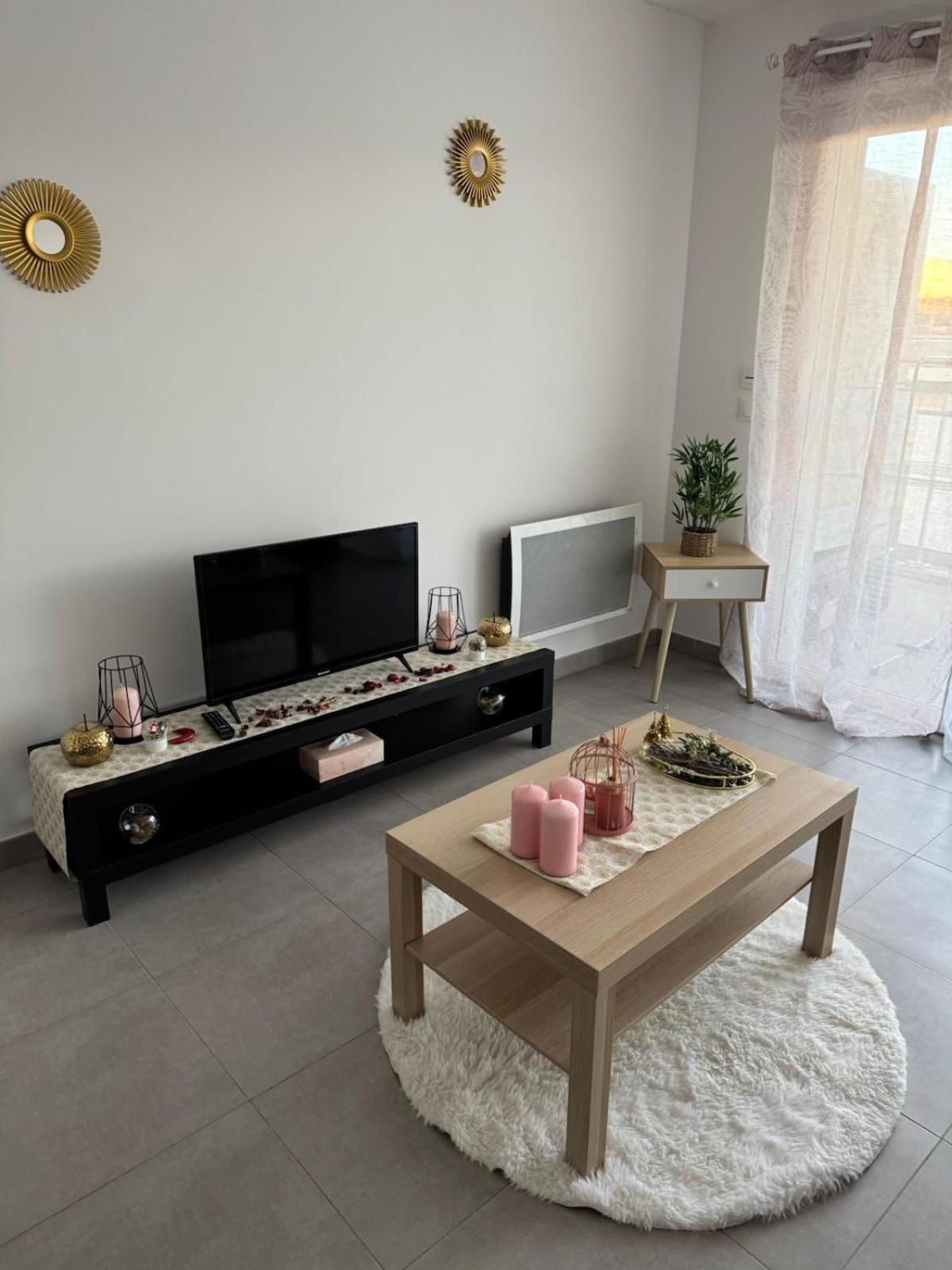 Beau T2 Arlesien Appartement *